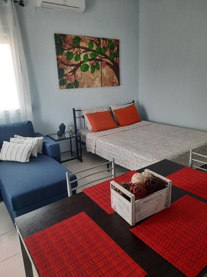 Park View Apartment In Paralia Dionisiou Extérieur photo