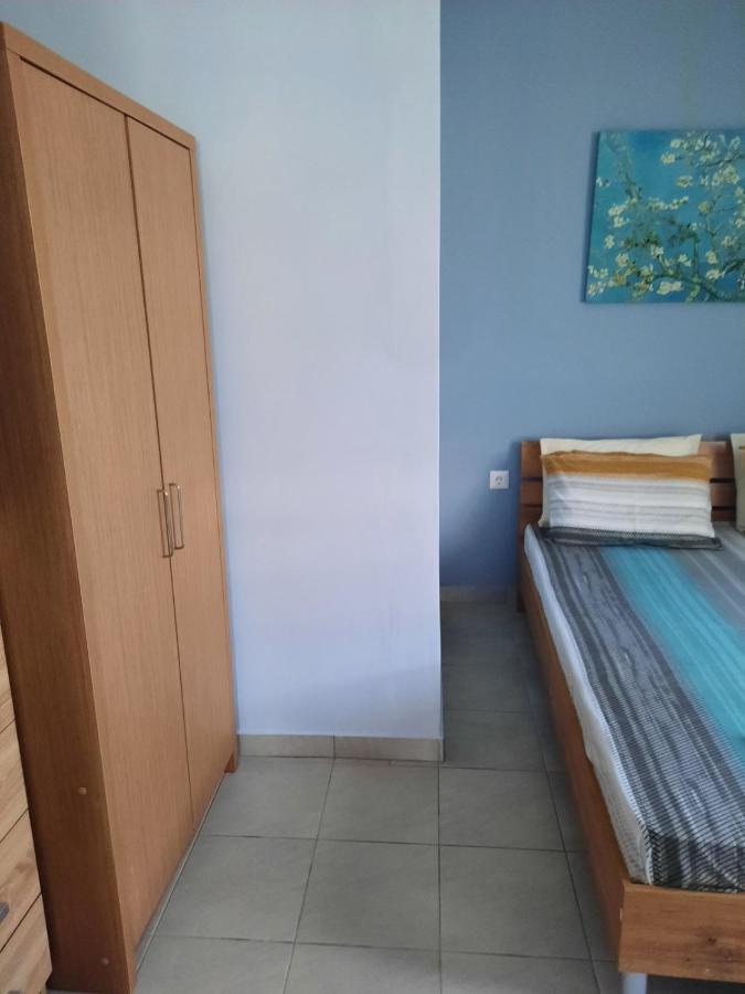 Park View Apartment In Paralia Dionisiou Extérieur photo